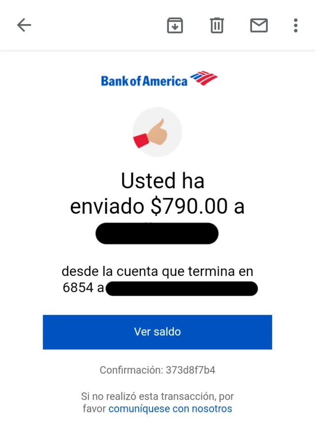 幣安官方說明頁列出的偽造付款通知範例,模仿 Bank of America 與 Zelle 的「您已轉出 $790.00」郵件畫面,收款人姓名由官方以黑色色塊遮蔽